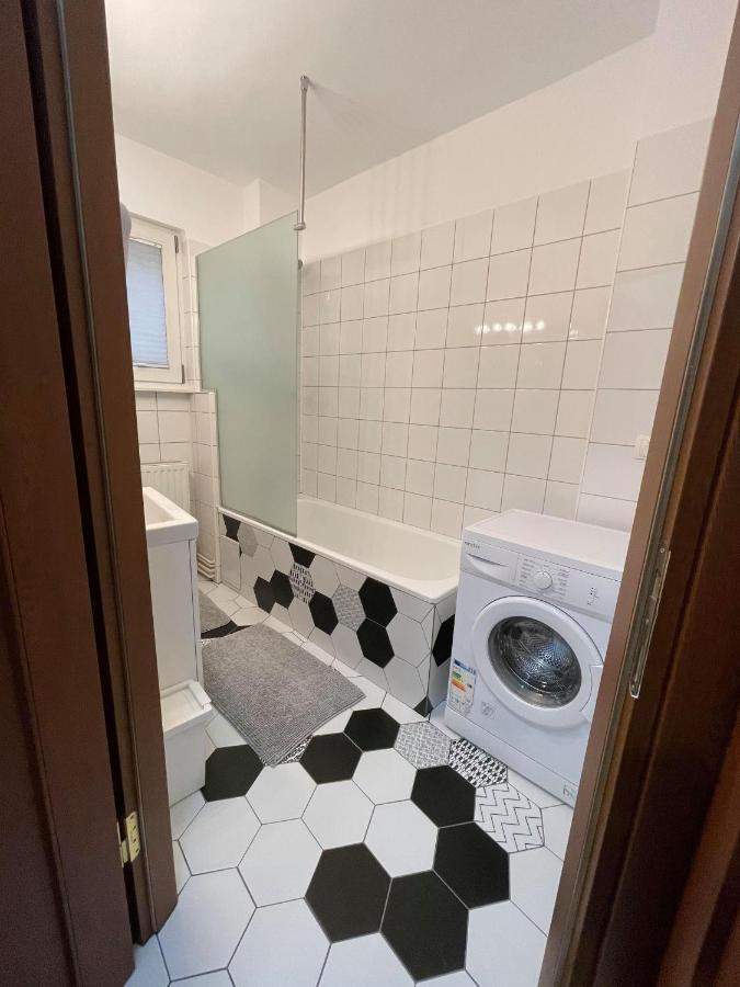 Interbellic Flat Apartment Bucureşti Ngoại thất bức ảnh