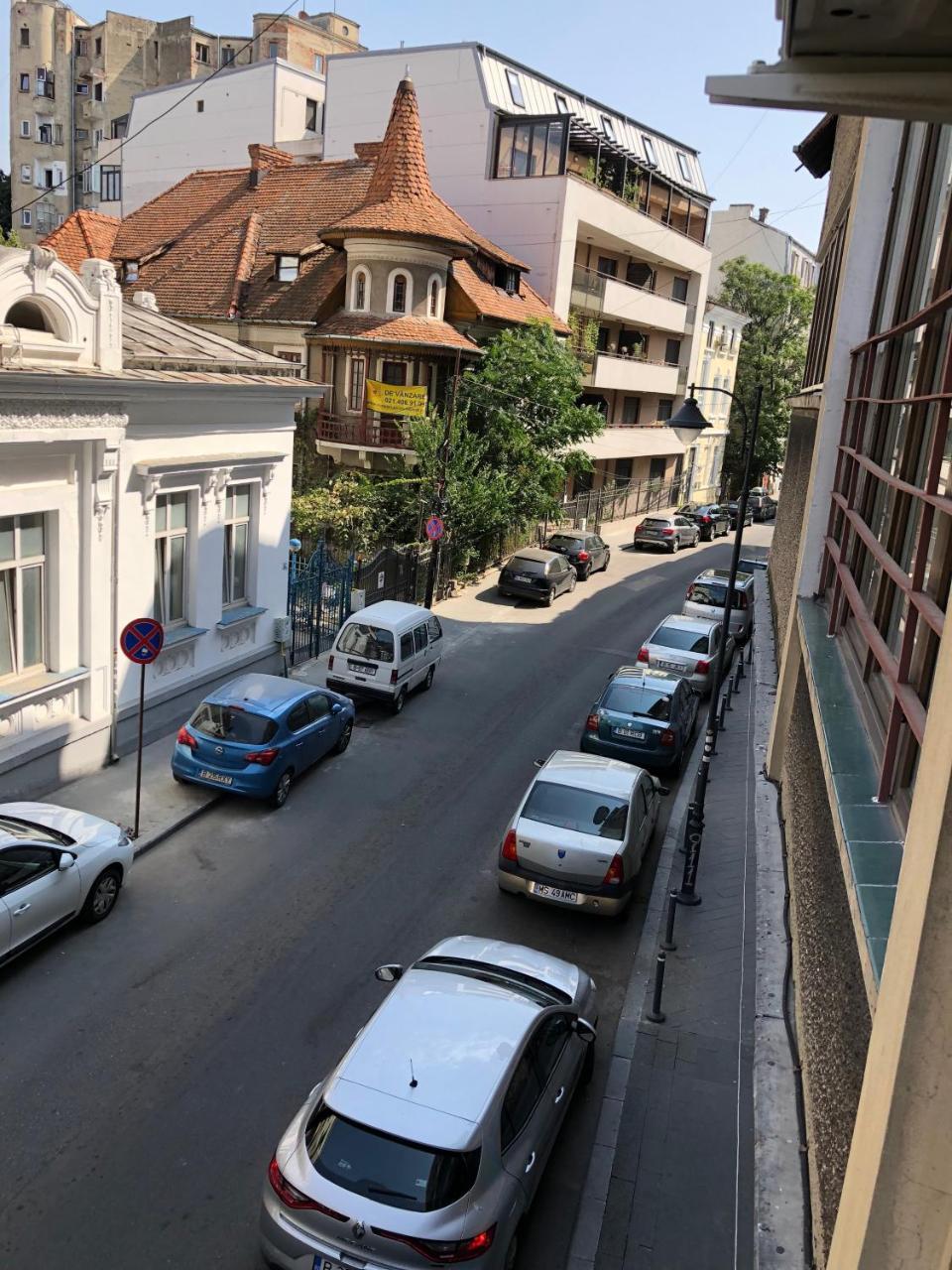 Interbellic Flat Apartment Bucureşti Ngoại thất bức ảnh